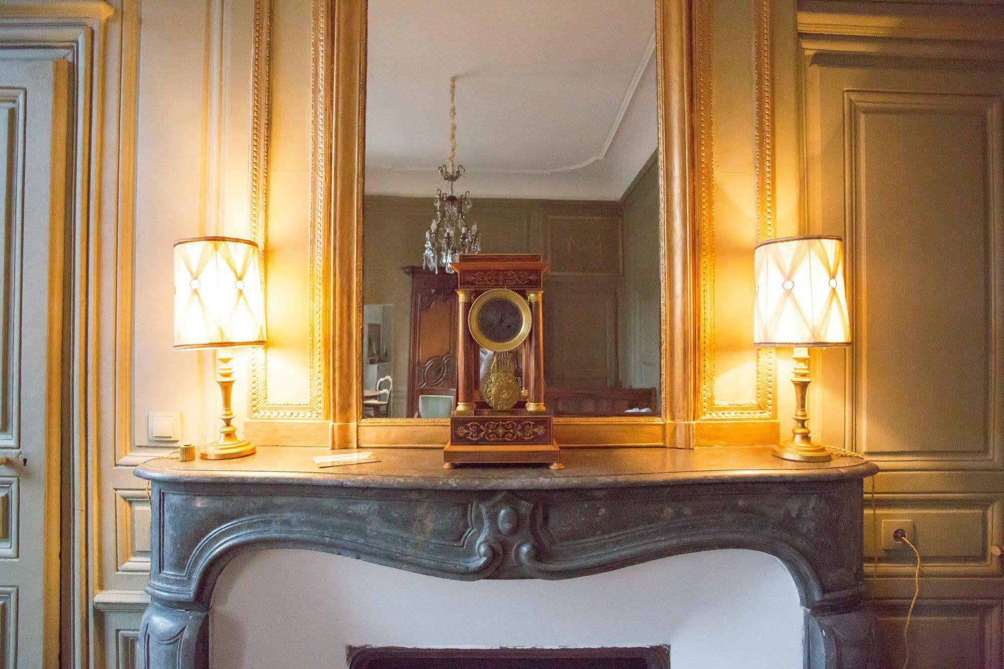 L'Hotel De Panette, Un Exceptionnel Chateau En Ville - Chambres Et Suites Historiques, Parking - Petit Dejeuner Offert Bourges Zewnętrze zdjęcie